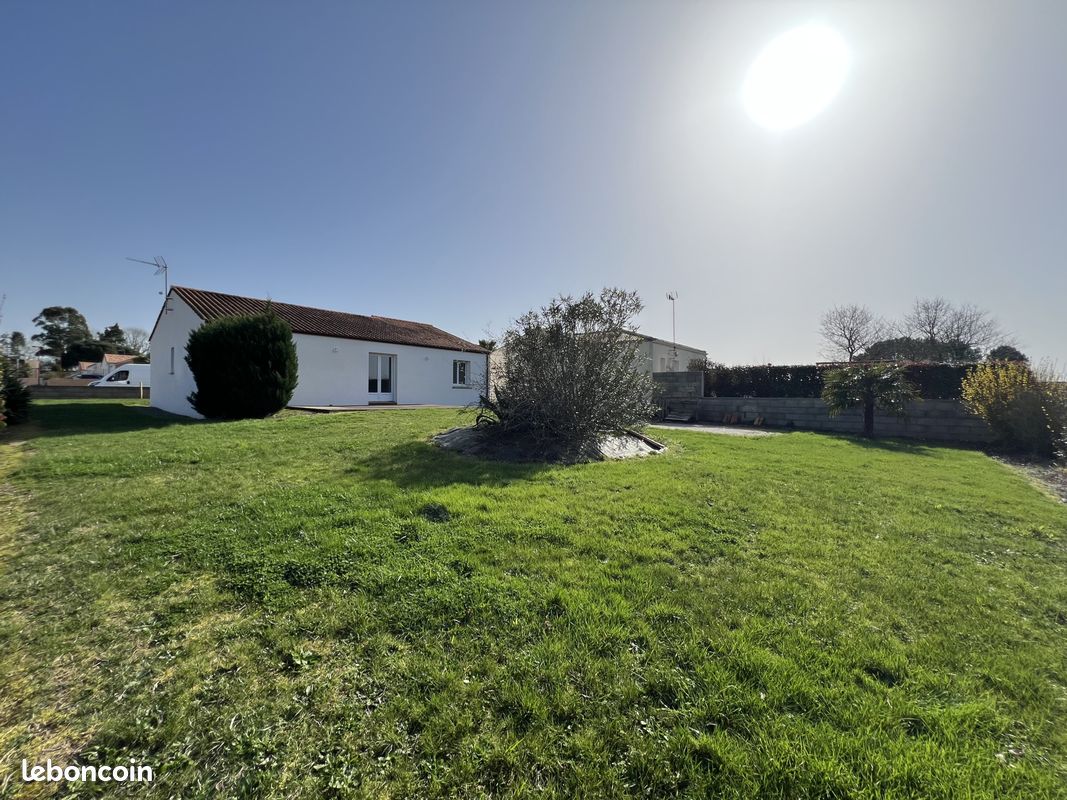 Maison 3 pièces 89 m² · à Nieul-le-Dolent · 89 m² · 220 500 €