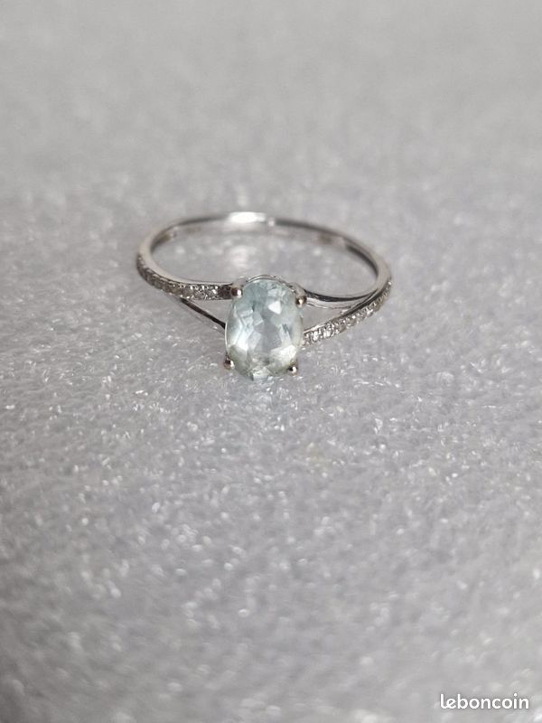 💍 Bague en or blanc 9 carats (image 2)