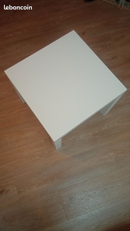 Table basse IKEA (image 1)