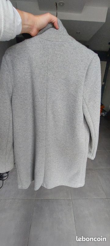 Manteau synthétique gris (image 2)