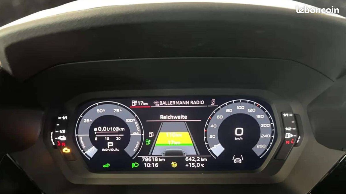 AUDI A3 Sportback 45 TFSIe 245 S tronic 6 Competition (image 10)