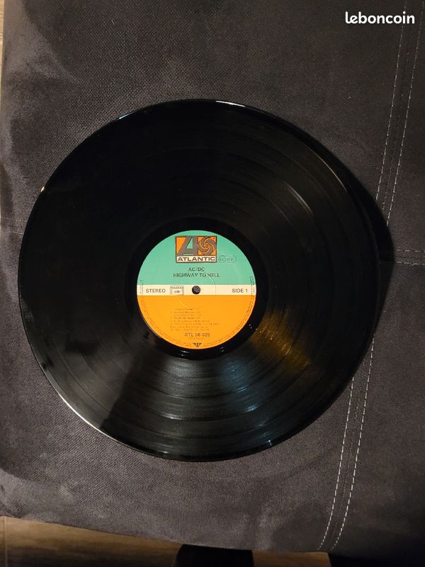 Vinyl AC DC high voltage (image 2)