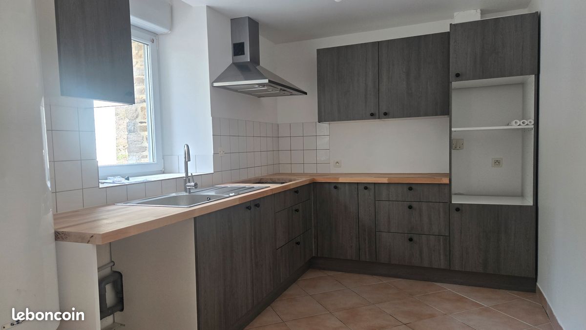 Maison 4 pièces 100 m² · à Tresboeuf · 100 m² · 850 €/mois