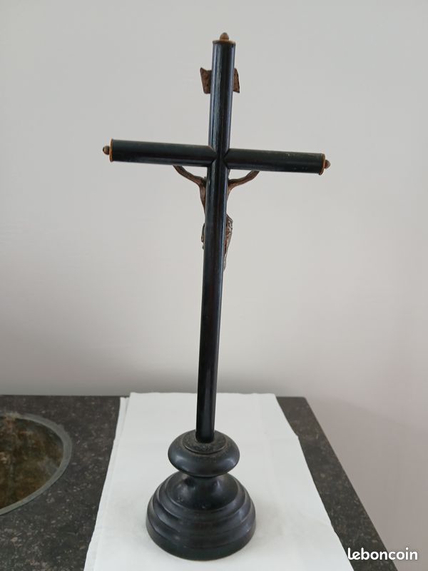 Crucifix, croix napoleon 3 (image 3)