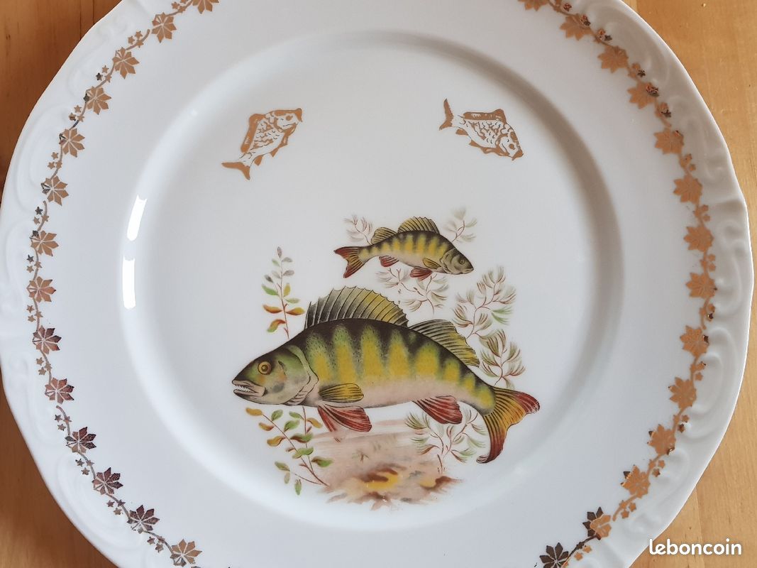 Assiettes et plat porcelaine véritable (image 3)