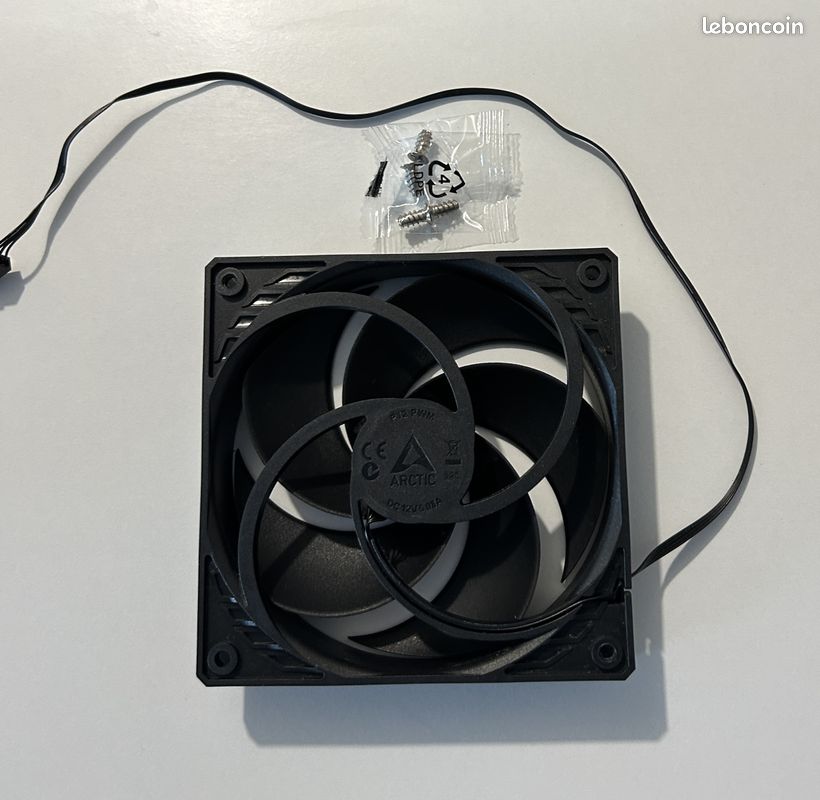 Ventilateur Arctic P12 (image 2)