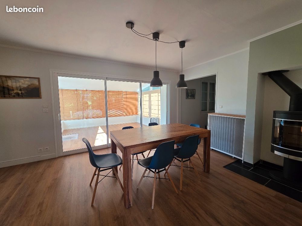 Propriété 9 pièces 204 m² (image 8)