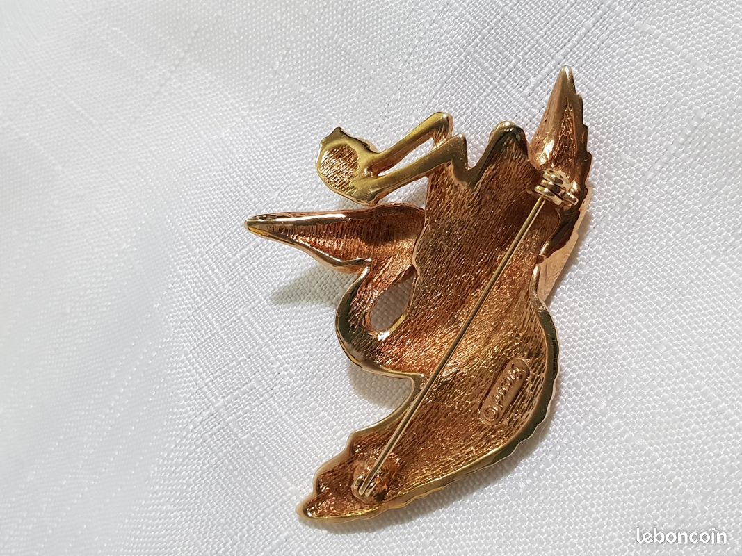 Ancienne Broche Métal Doré – Modèle Ouvragé Signé (à Identifier)