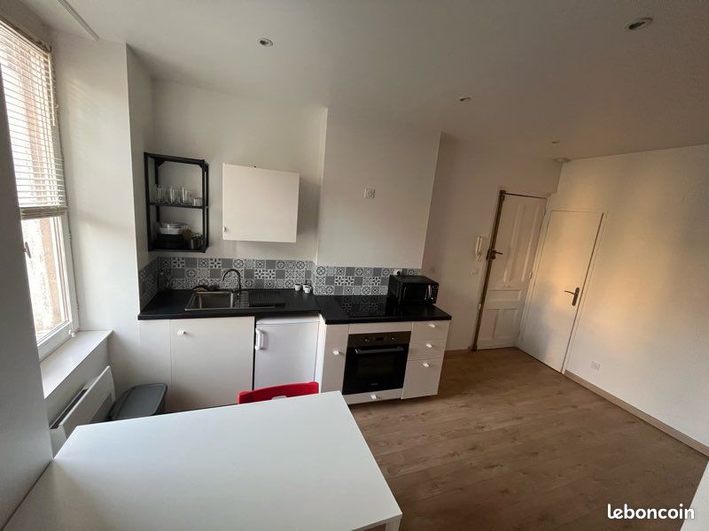 Appartement 2 pièces 40 m² · à Saint-Étienne · 40 m² · 525 €