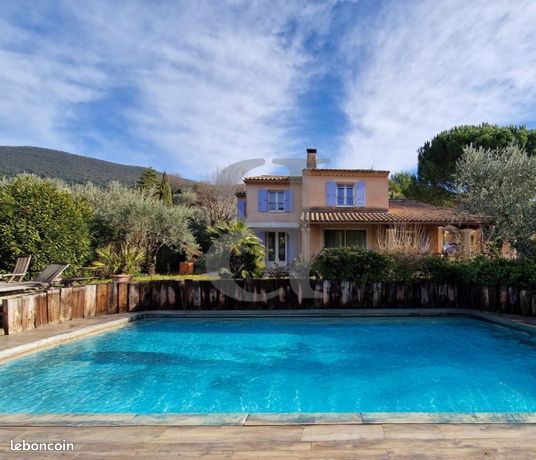 Villa 7 pièces 173 m²
