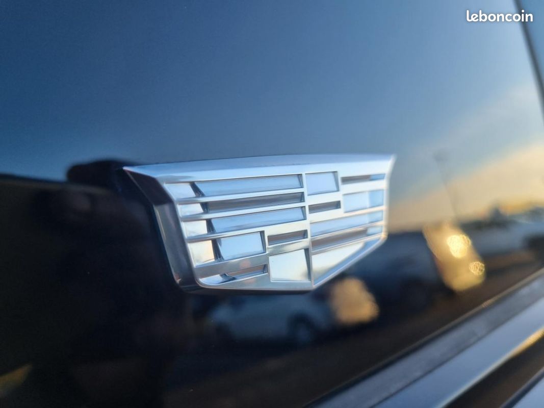 CADILLAC ESCALADE ESV Sport Platinum V8 6.2L (image 30)