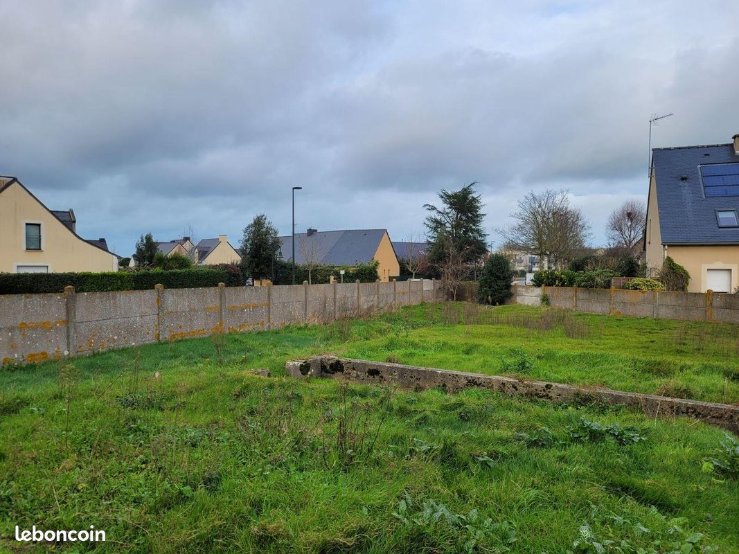 Terrain 450 m² · à Pleurtuit · 450 m² · 167 180 €