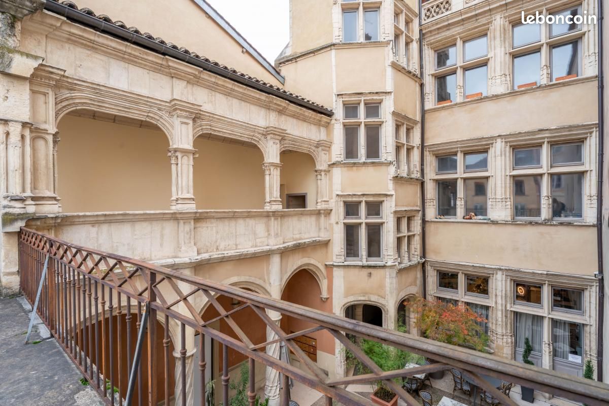 Appartement 2 pièces 54 m² · à Villefranche-sur-Saône · 54 m² · 160 000 €