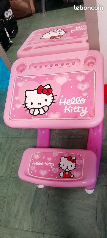Bureau hello kitty (image 1)