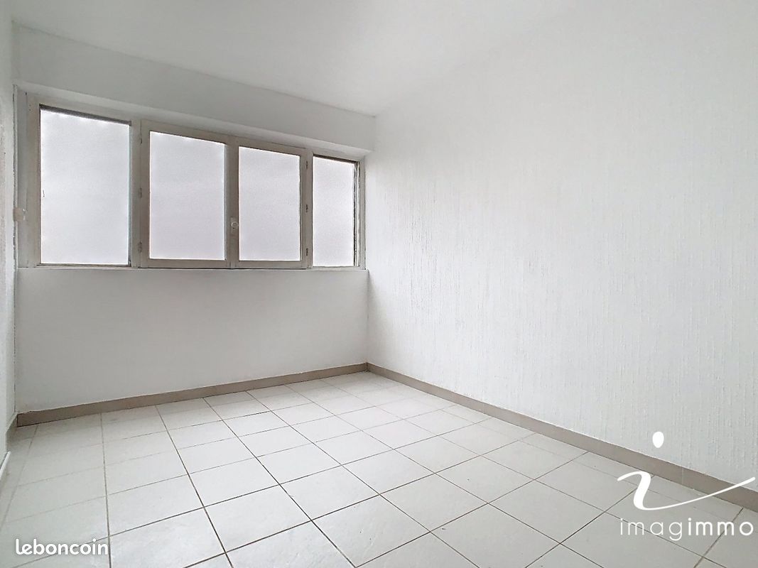 Appartement a louer montpellier - 3 pièce(s) - 54 m2 - Surfyn