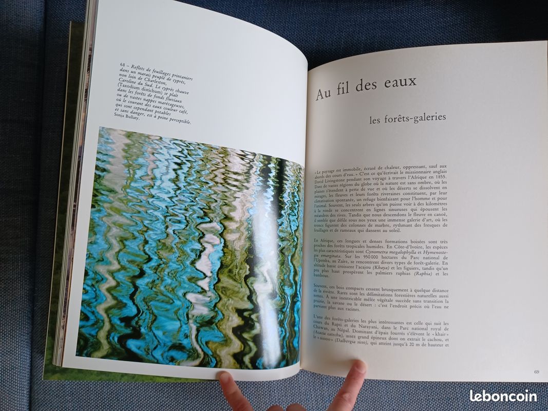 Livre "Le monde des arbres" (nature) (image 2)