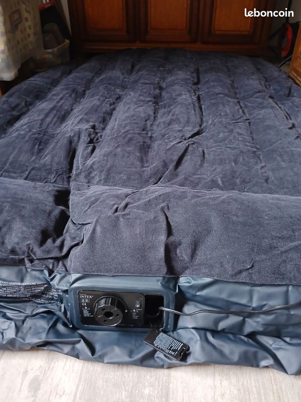 Matelas auto gonflable 2 places INTEX (image 4)