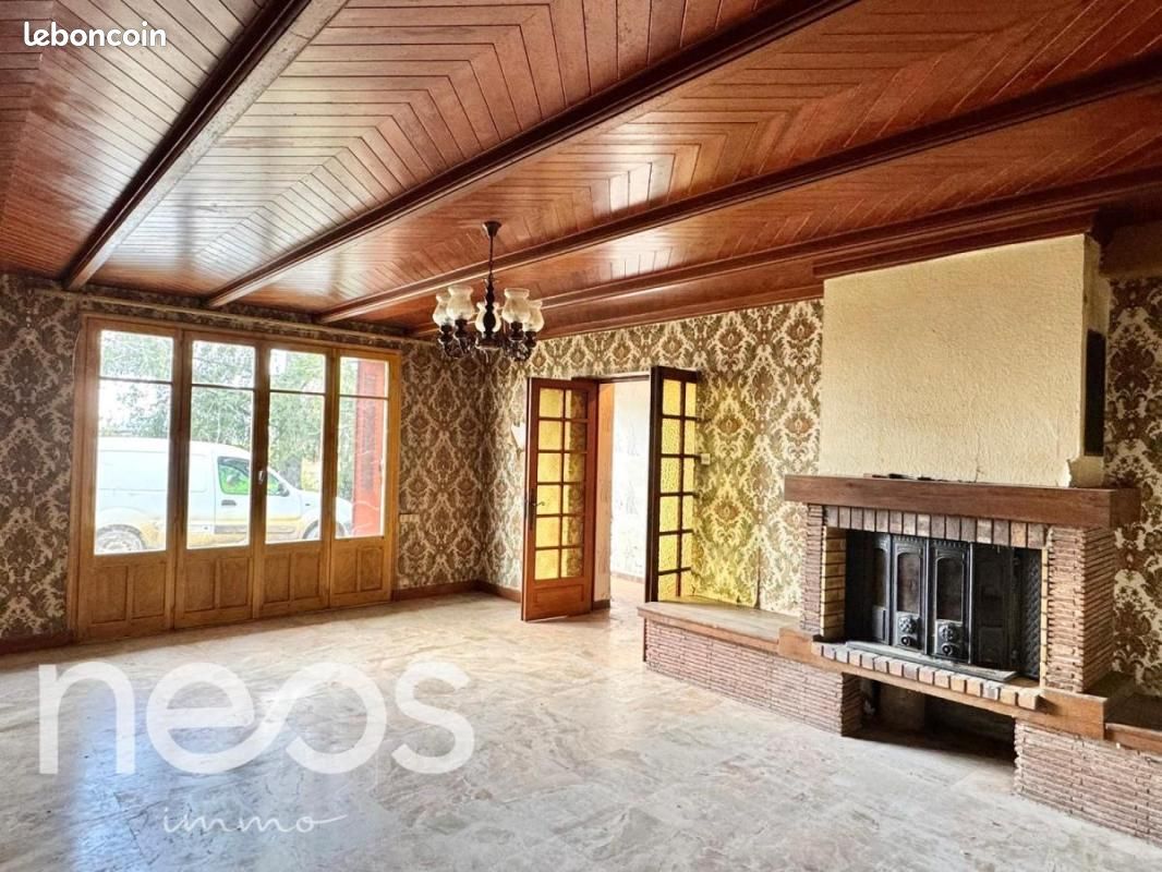 Maison 4 pièces 106 m² · à Longepierre · 106 m² · 75 000 €
