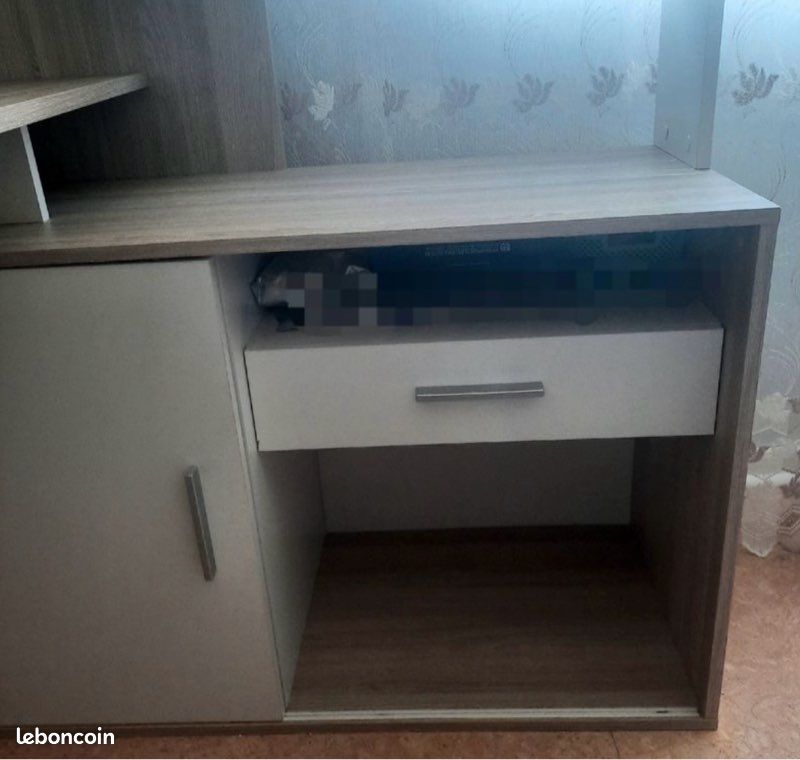Bureau (image 3)