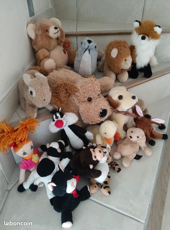 Lot de 17 peluches (image 1)