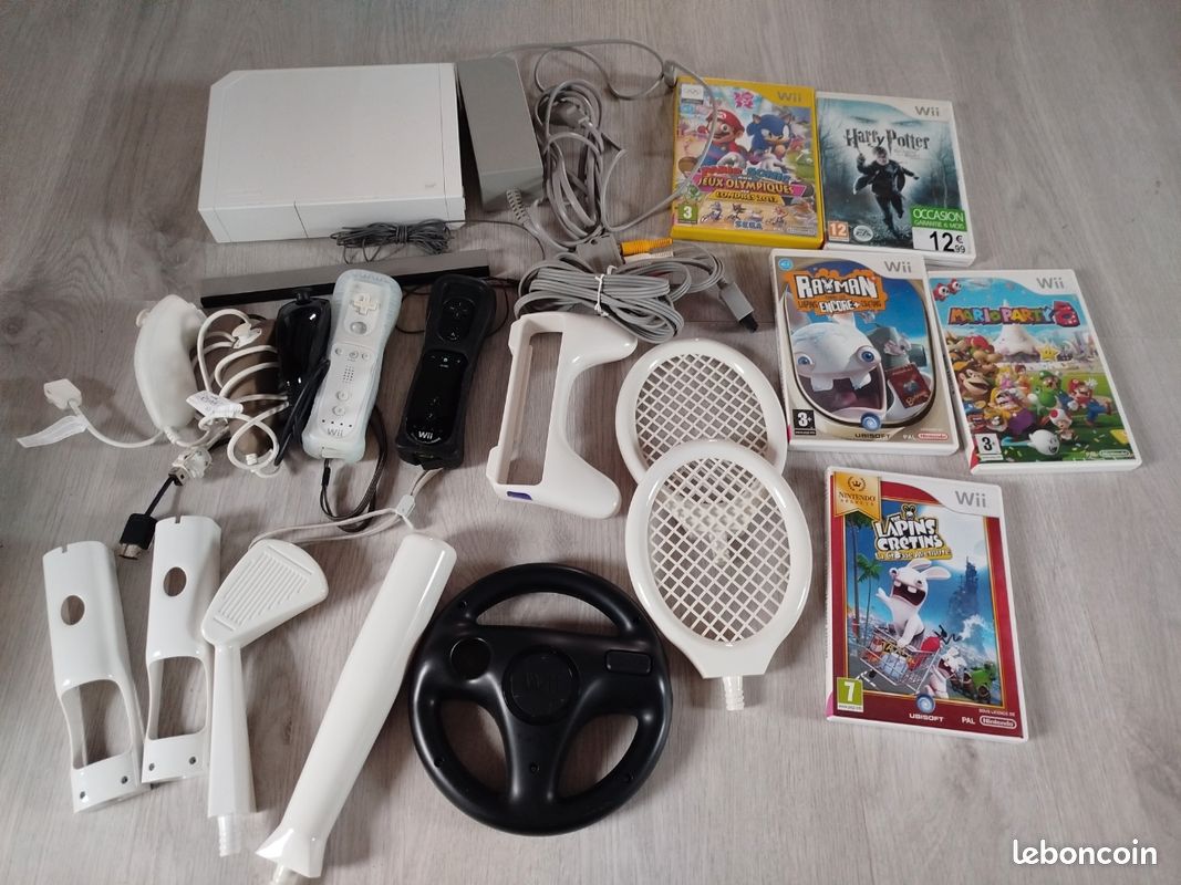 Console Nintendo Wii Blanche + Nombreux Jeux – Occasion Bon état