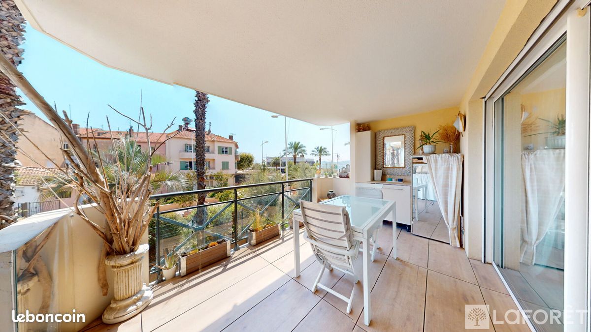 Appartement 3 pièces 75 m² · à Saint-Raphaël · 75 m² · 1 600 €/mois