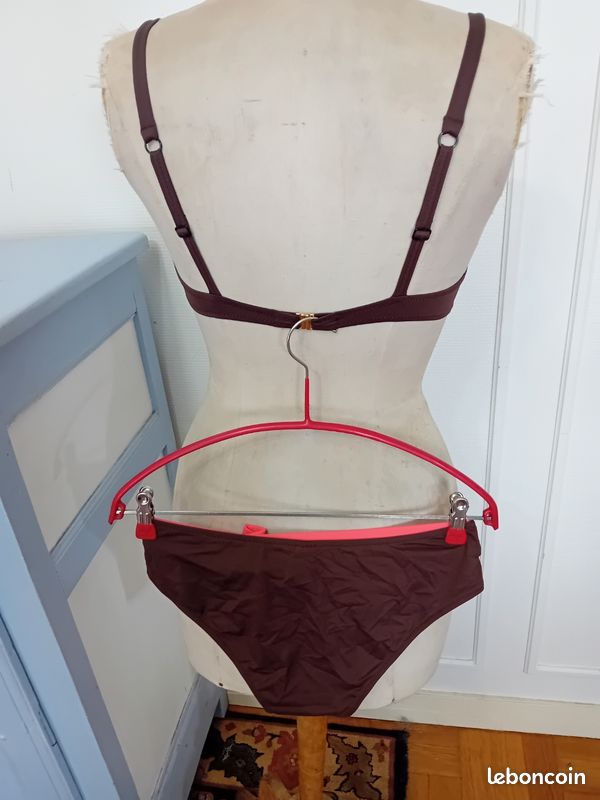 Maillot de bain 2 pièces neuf T. 38 (image 7)