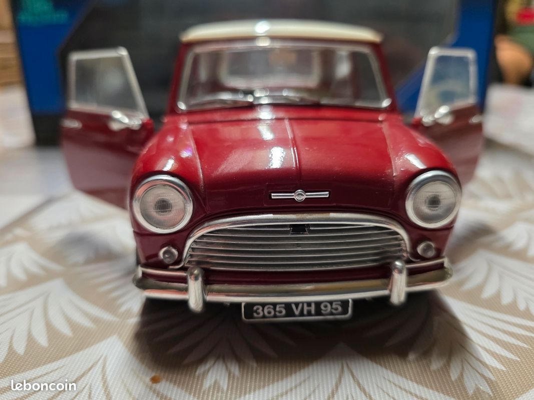 Austin Mini Cooper 1992 kkmodels 1/12 - Les Miniatures