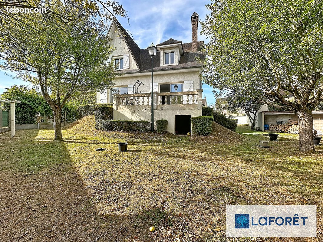 Maison 5 pièces 121 m² · au Plessis-Trévise · 121 m² · 549 000 €