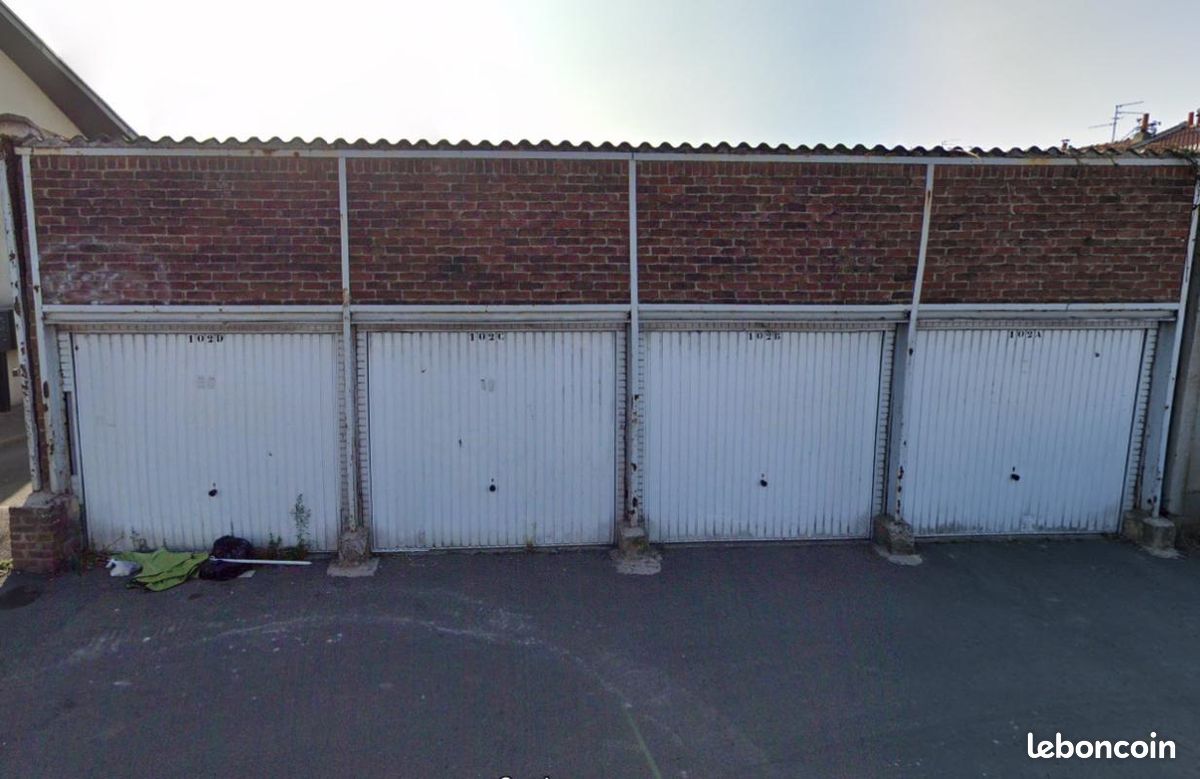 Parking 10 m² · à Lille · 10 m² · 55 €/mois