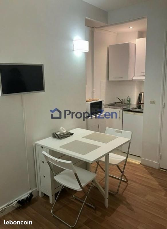 Appartement 1 pièce 15 m² · à Paris · 15 m² · 950 €