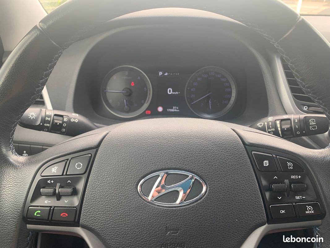 Hyundai Tucson 141 chevaux | Creative | Caméra de recul | Attelage | Roue de secours (image 28)
