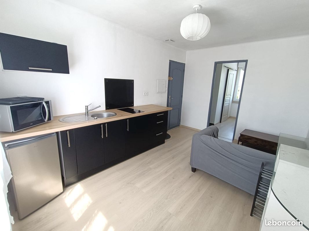 Appartement 2 pièces 23 m² · à Guingamp · 23 m² · 460 €