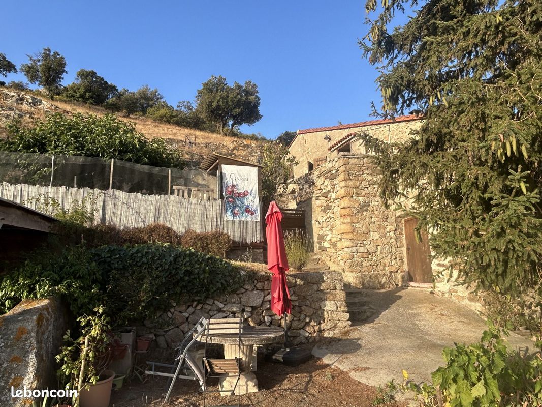 Maison 3 pièces 50 m² · à Montalba-le-Château · 50 m² · 140 000 €
