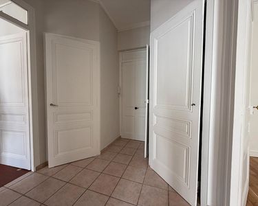 Appartement 294 250 € - 49 m²