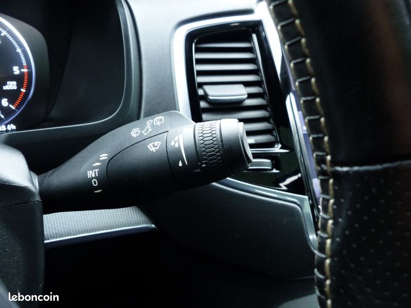 Volvo XC90 D5 AWD 225CH R-DESIGN GEARTRONIC 7 PLACES (image 34)