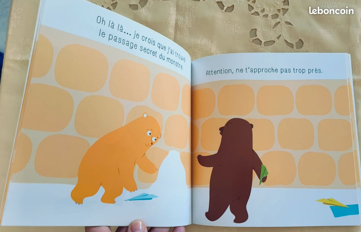 Livre pour enfant d'un côté.... Et de l'autre (image 3)
