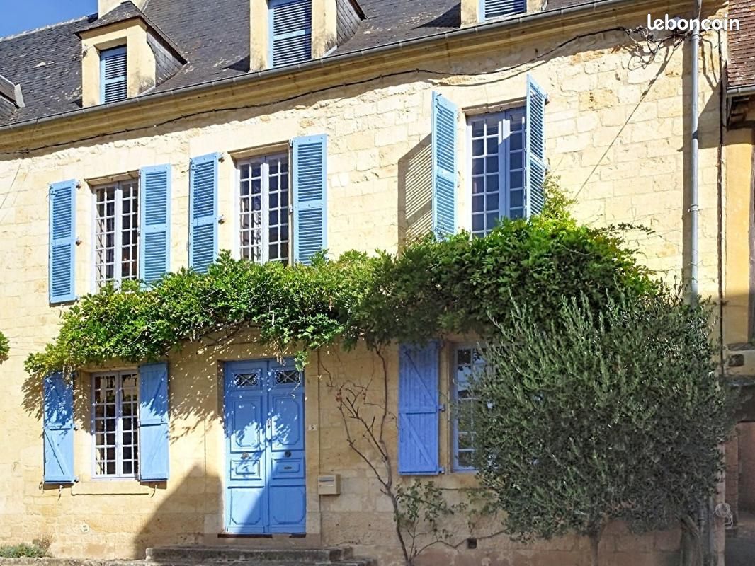 Maison 5 pièces 166 m² · à Montignac-Lascaux · 166 m² · 337 600 €
