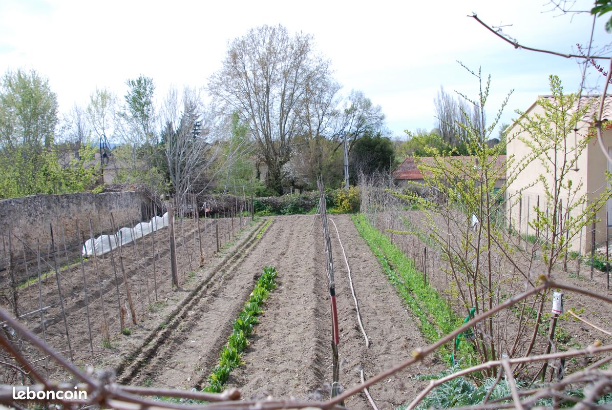 Terrain 190 m² · à Mazan · 45 000 €