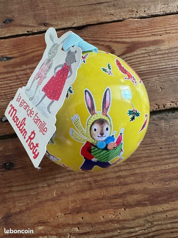 Grande boule de Noël jaune Moulin Roty La grande famille lapin lièvre animaux 10cm (image 1)