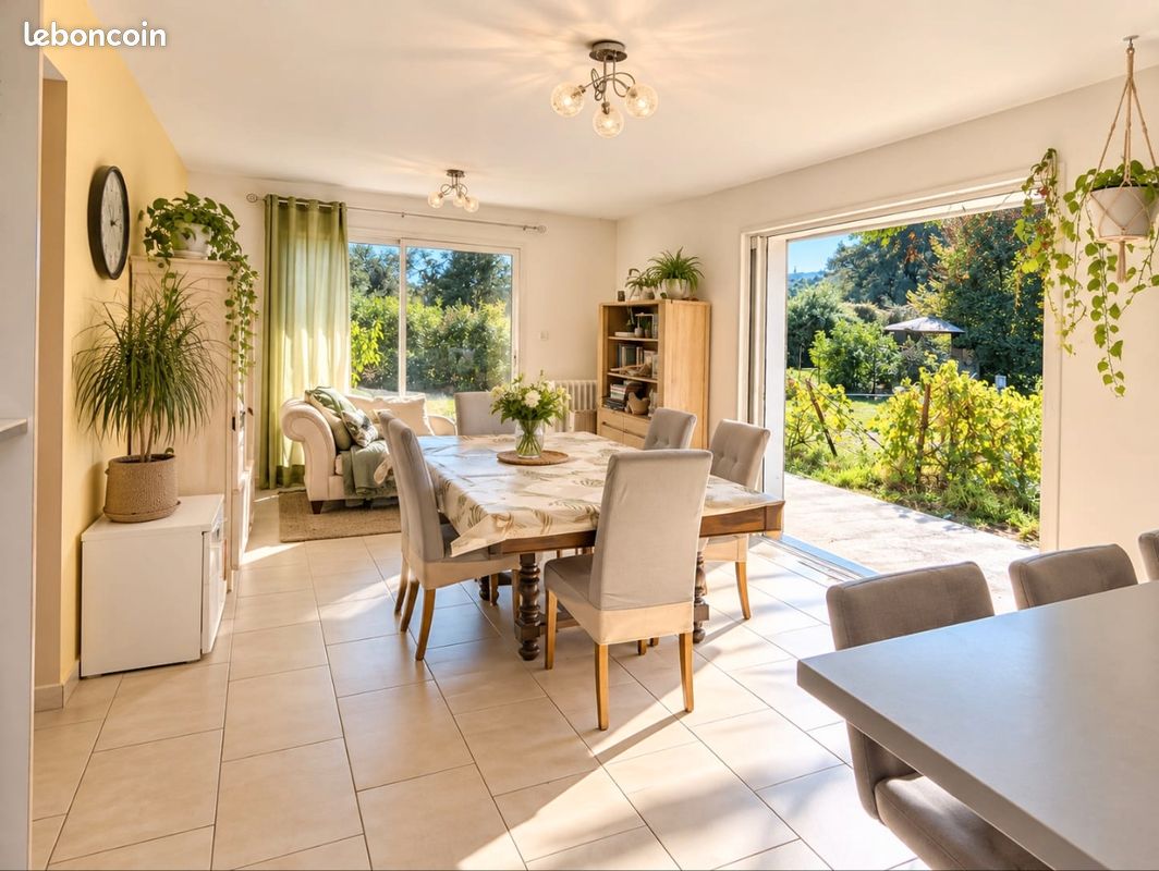 Maison 5 pièces 111 m² · à Cagnes-sur-Mer · 111 m² · 499 900 €