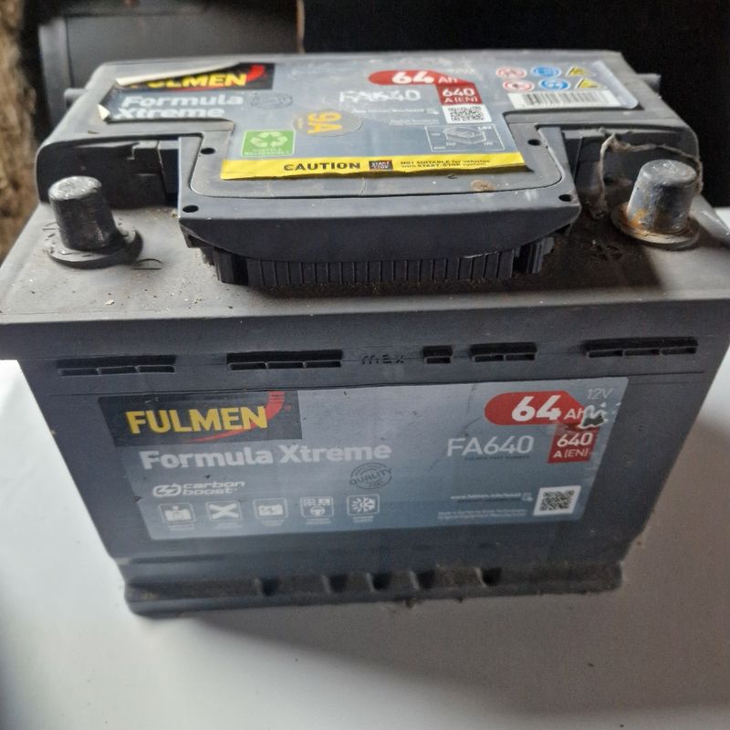 Batterie Voiture 12v64AH Fulmen
