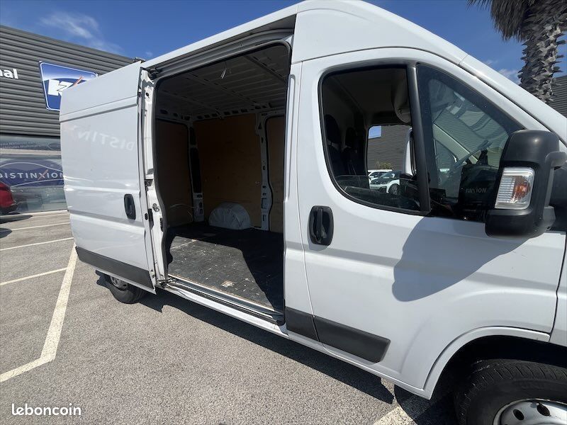 Peugeot Boxer FGN 2 PORTES LATERALES 335 L2H2 2.2 BLUEHDI 140 3T5 (image 9)