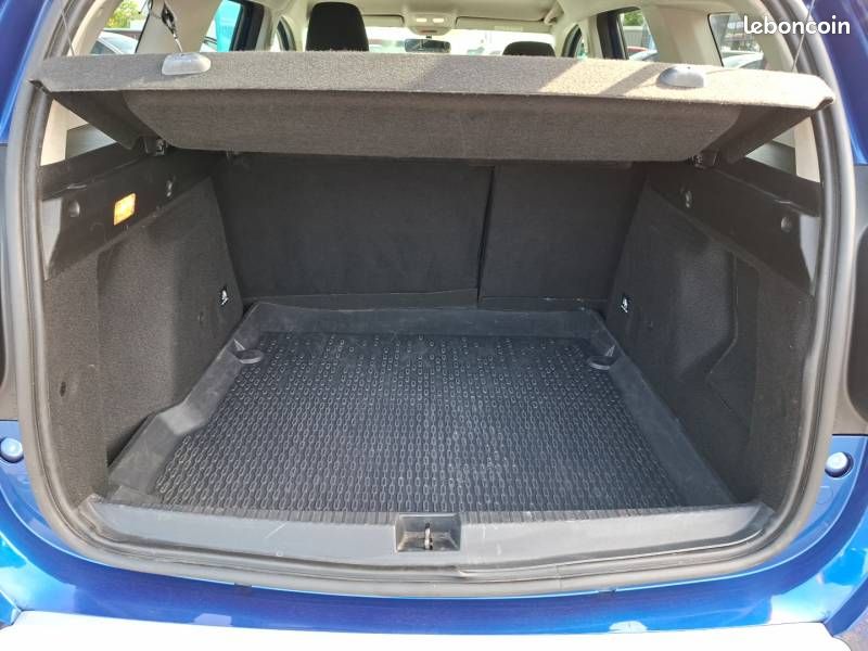 Dacia Duster TCe 150 FAP 4x2 EDC Prestige (image 14)