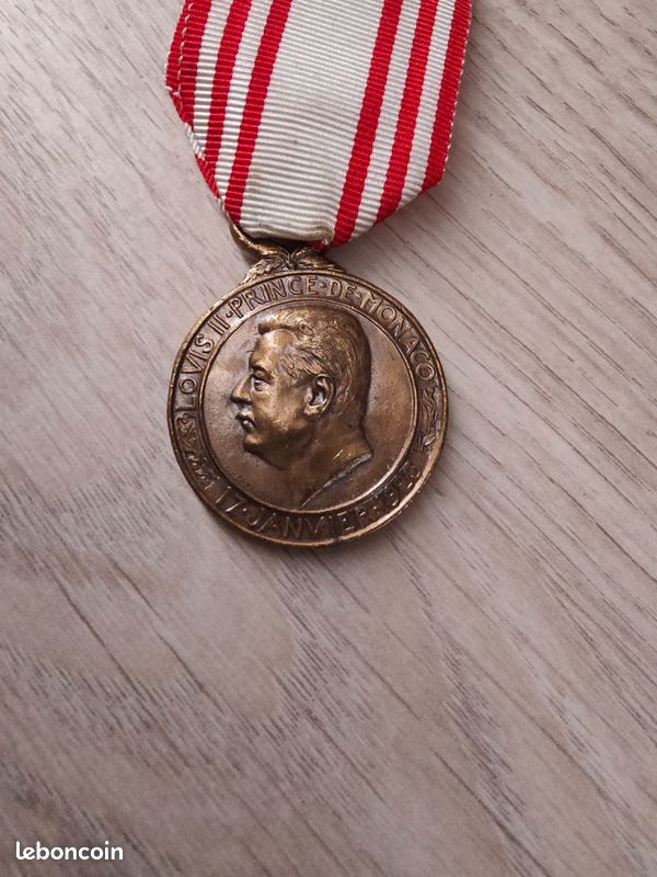 Médaille du travaille Monaco (image 2)