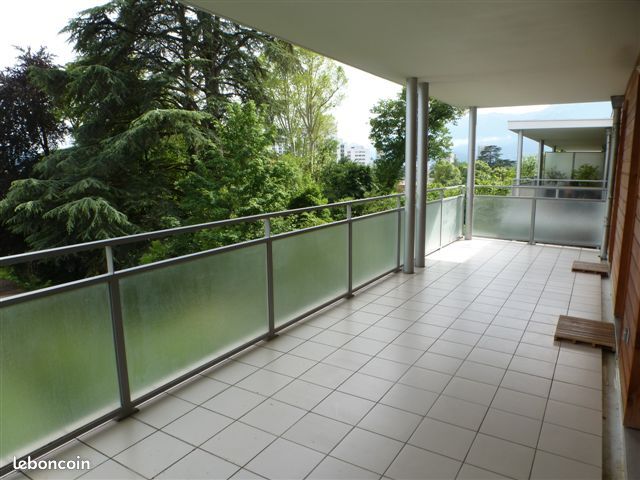 Appartement 3 pièces 82 m² · à La Tronche · 82 m² · 1 400 €