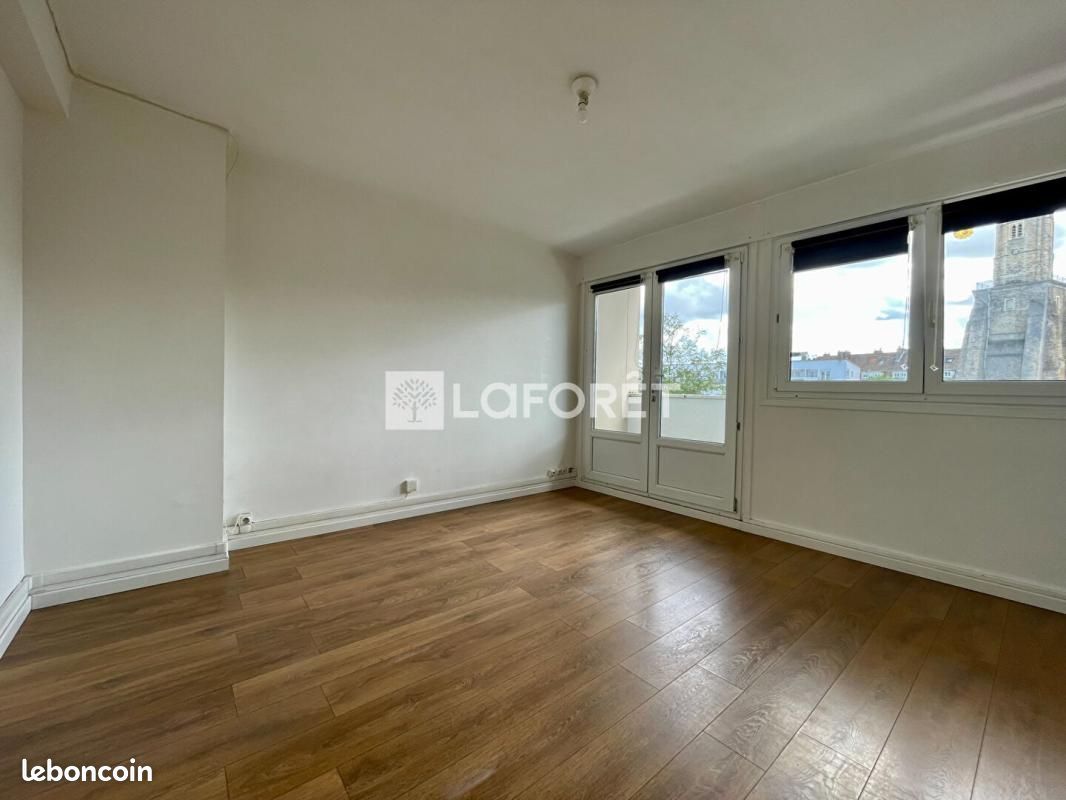 Appartement 2 pièces 39 m² · à Calais · 39 m² · 585 €/mois