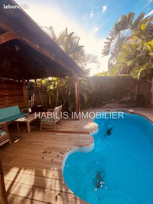 Maison 4 pièces 73 m² · à Saint-Paul · 73 m² · 2 400 €