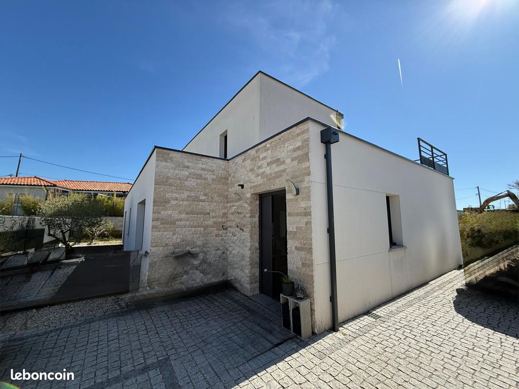 Maison 5 pièces 130 m² · à Montussan · 130 m² · 395 000 €