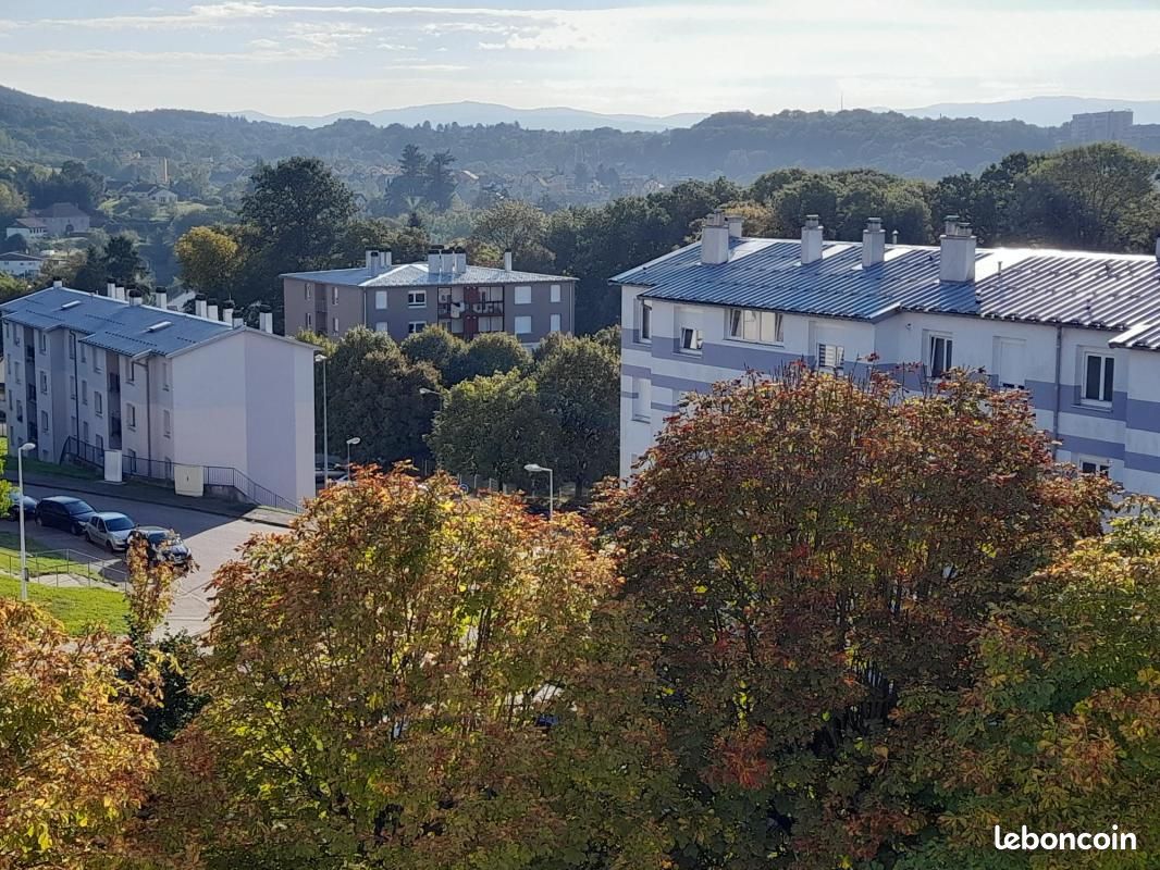 Appartement 4 pièces 74 m² · à Saint-Dié-des-Vosges · 74 m² · 396 €
